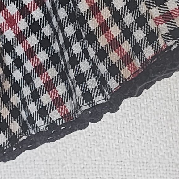 H&M x Disney Black Red White Minnie Mouse Embroid Plaid Adj Waist Pleat Skirt 2Y - Picture 9 of 16